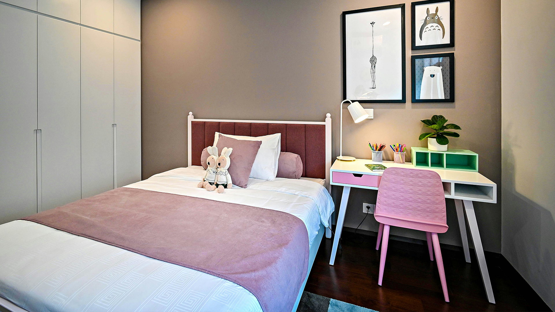 Kids bedroom
